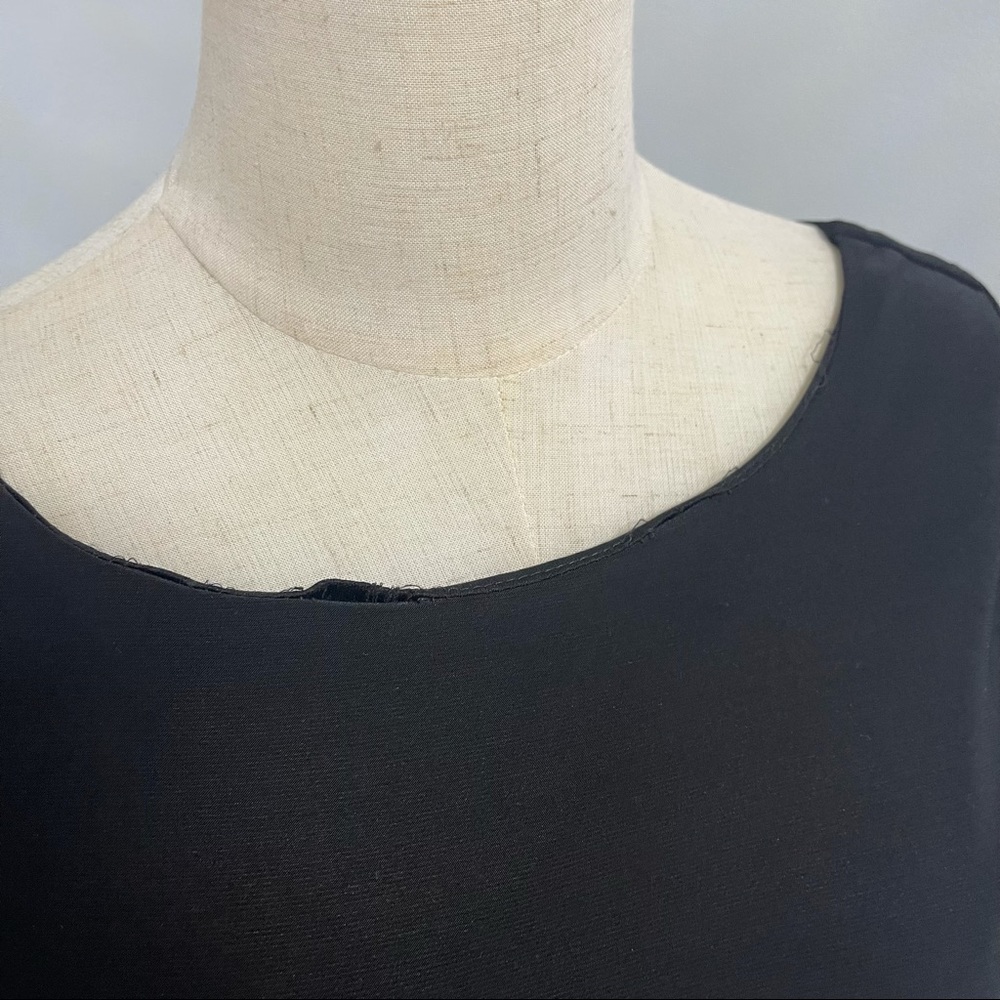 # Windsor All Black Stretchy Long Sleeves Revealing Back & Side With Stretch - Picture 15 of 16
